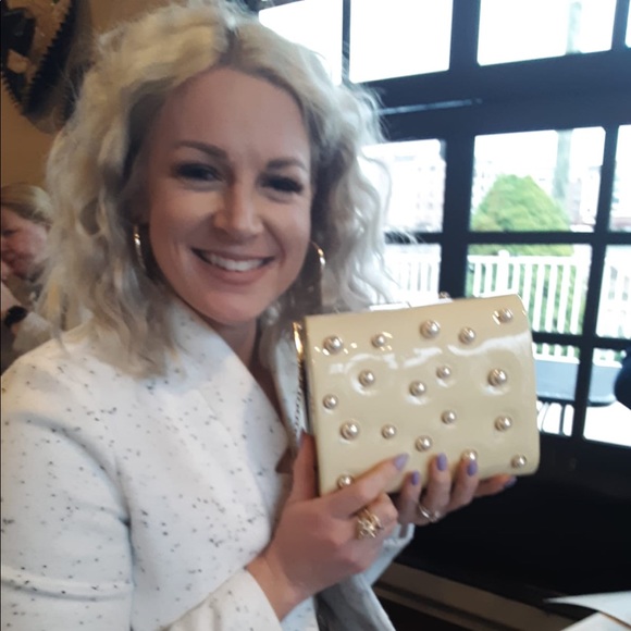 Meet your Posher, Katie - Picture 8 of 15